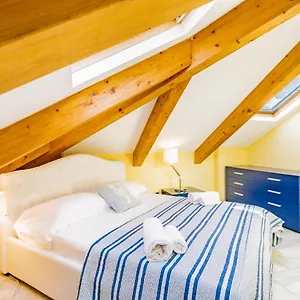 Appartamento Star House, Marina dʼAndora