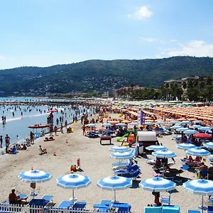 Appartamento Sun And Sea, Marina dʼAndora