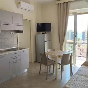Appartamento Via Dei Mille 1, E Vista Mare, Marina dʼAndora